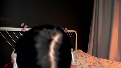 Liz online show from August 6, 9:47 pm