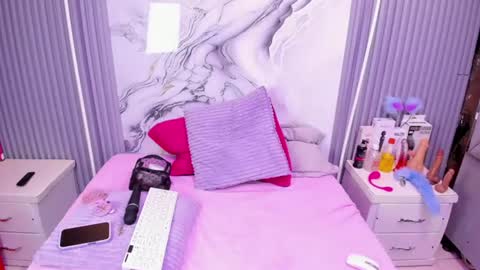 Miarose 69 online show from August 5, 6:33 am