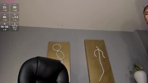 Mia Silva online show from August 6, 4:28 pm