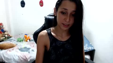 mia online show from July 24, 1:30 am