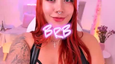 Mia Thaylor online show from August 15, 3:10 am
