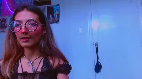 miauwunita online show from August 13, 10:57 pm
