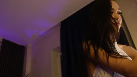 Kimmy online show from August 13, 7:50 pm