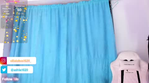 Mia Villalobos online show from August 3, 5:25 am