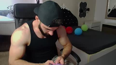 MicahLane online show from August 7, 6:13 am