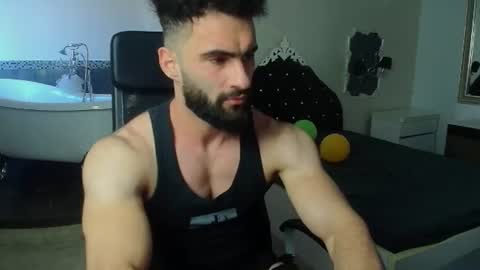 MicahLane online show from August 10, 5:31 am