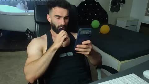 MicahLane online show from August 10, 6:37 am