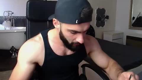 MicahLane online show from August 17, 4:28 am