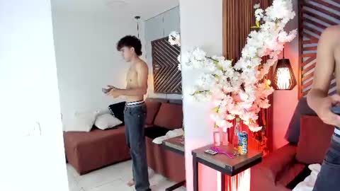 michael_banks online show from August 13, 8:45 pm