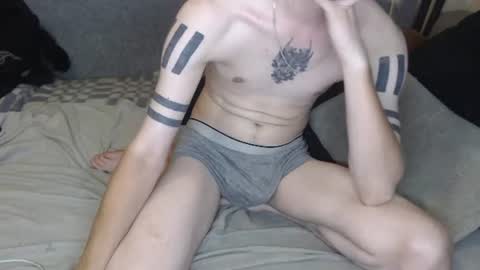 michael_danymans online show from August 13, 3:48 pm