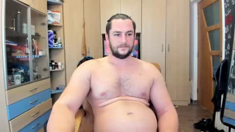 michaelragnar90 online show from August 5, 5:49 am