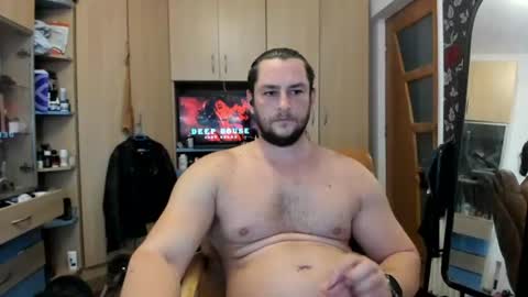 michaelragnar90 online show from August 5, 10:13 am