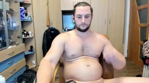 michaelragnar90 online show from August 6, 2:27 pm