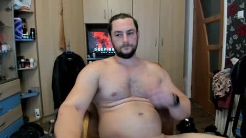 michaelragnar90 online show from August 7, 8:36 am