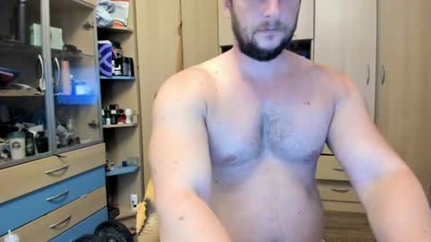 michaelragnar90 online show from August 7, 2:50 pm