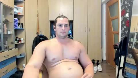 michaelragnar90 online show from August 11, 2:19 pm