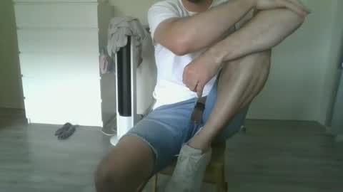 michas909 online show from June 2, 1:25 pm
