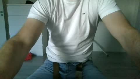 michas909 online show from June 25, 7:28 pm