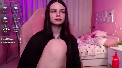 Kate online show from August 4, 7:05 am