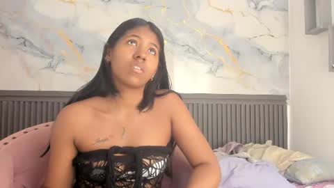 michell_bunny77 online show from September 8, 12:56 pm