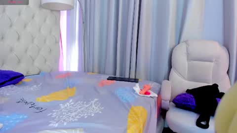 Michell online show from July 24, 1:36 pm