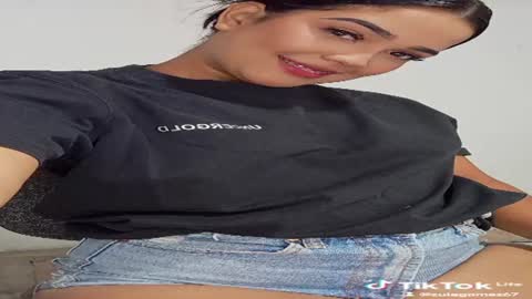 Michell online show from August 6, 4:00 am
