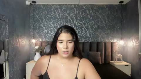 Michell  online show from July 24, 10:35 pm