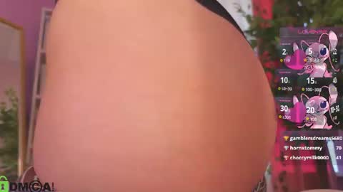Michelle online show from August 7, 3:17 am