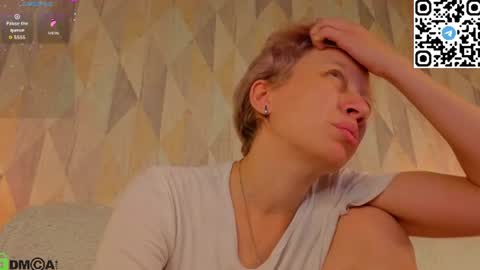 michelle_blond online show from August 3, 5:58 am