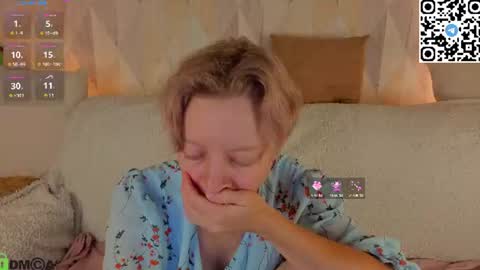 michelle_blond online show from August 10, 12:45 am