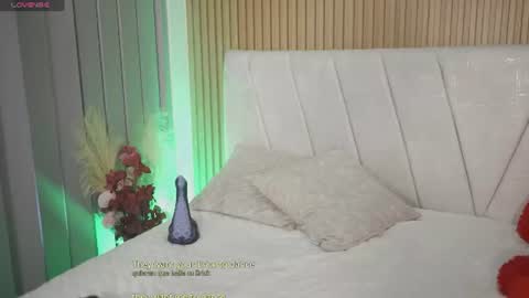 MICHELLE  online show from August 14, 6:00 pm