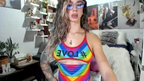 michelle apihel online show from July 23, 9:17 pm