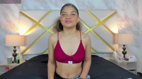 michellebronx online show from August 13, 11:35 am