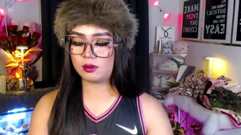 michellechannelxxx online show from August 28, 6:17 pm