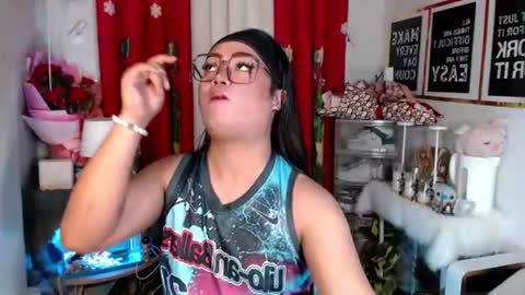 michellechannelxxx online show from September 10, 12:26 pm