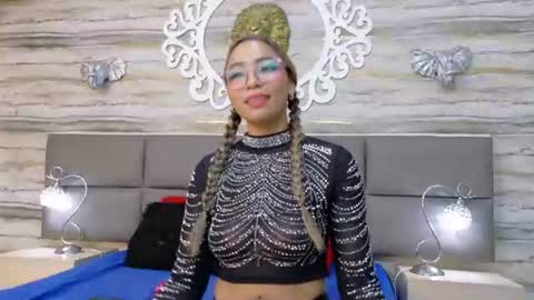 Michelle online show from August 8, 12:16 pm