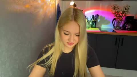 Michelle3 online show from July 26, 4:17 am