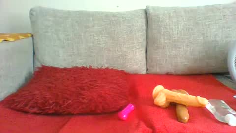 michellevice online show from August 9, 10:27 am