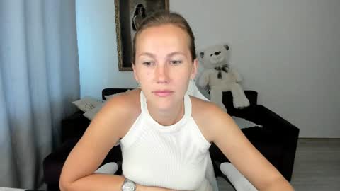 Michelle online show from July 24, 5:10 am