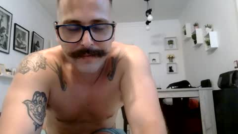 Mich Robinson online show from August 13, 11:19 pm