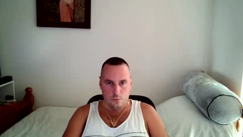 micic3 online show from July 5, 11:19 pm