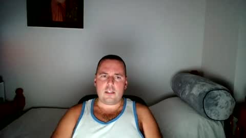 micic3 online show from July 10, 1:44 am