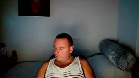 micic3 online show from July 15, 2:23 am