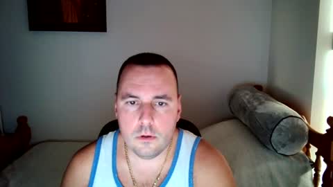 micic3 online show from August 9, 12:11 am