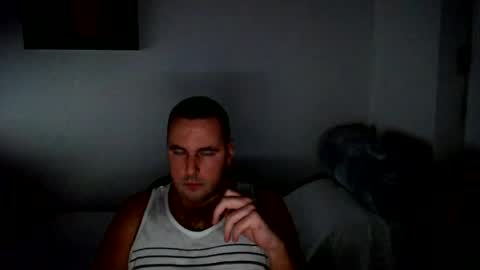 micic3 online show from August 16, 1:42 am