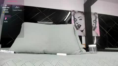 mick_lollipopp online show from August 11, 9:50 pm
