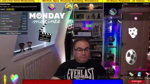Professional Moderator  Mick Mickey online show from May 18, 7:03 pm
