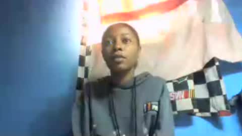 mickaela08 online show from August 4, 5:37 am