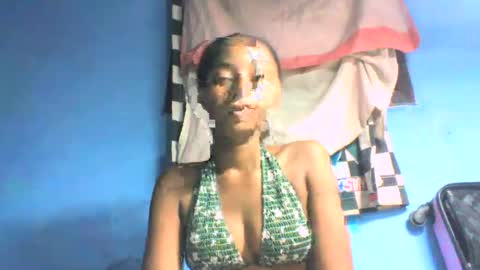 mickaela08 online show from August 4, 8:17 pm