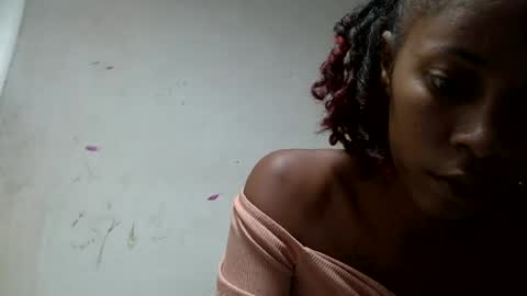 mickaela08 online show from August 11, 6:21 pm
